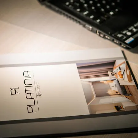 Platinia - Komfortowe Stare Apart-hotel 3*