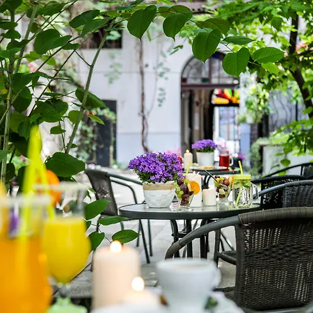 Platinia - Komfortowe Stare 3*