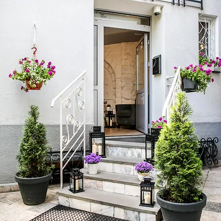 Platinia - Komfortowe Stare Aparthotel Cracovia